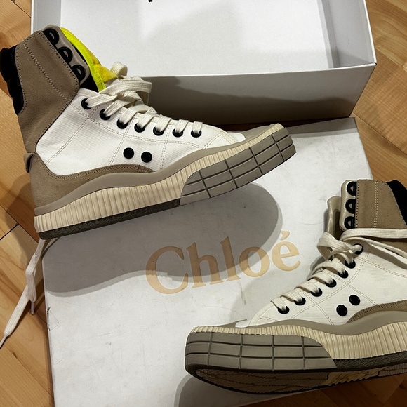Chloe Beige Clint Colorblock Sneakers in size 7 NEW
